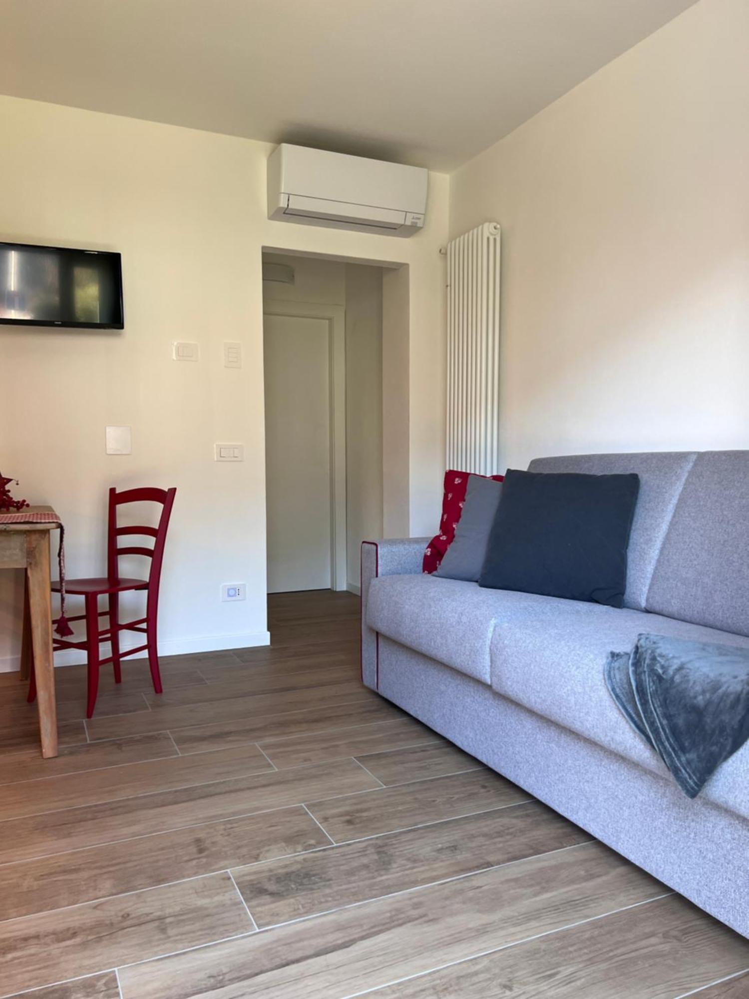 Casa Vacanze La Brenta Chiavenna Buitenkant foto