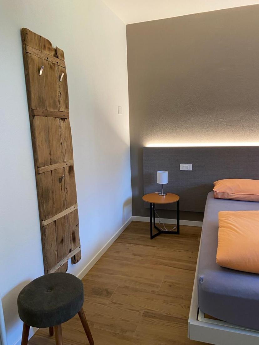 Casa Vacanze La Brenta Chiavenna Kamer foto